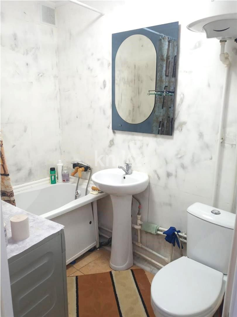 Продажа 2-комнатной квартиры, 47 м², ул. Университетская в Караганде - фото 6