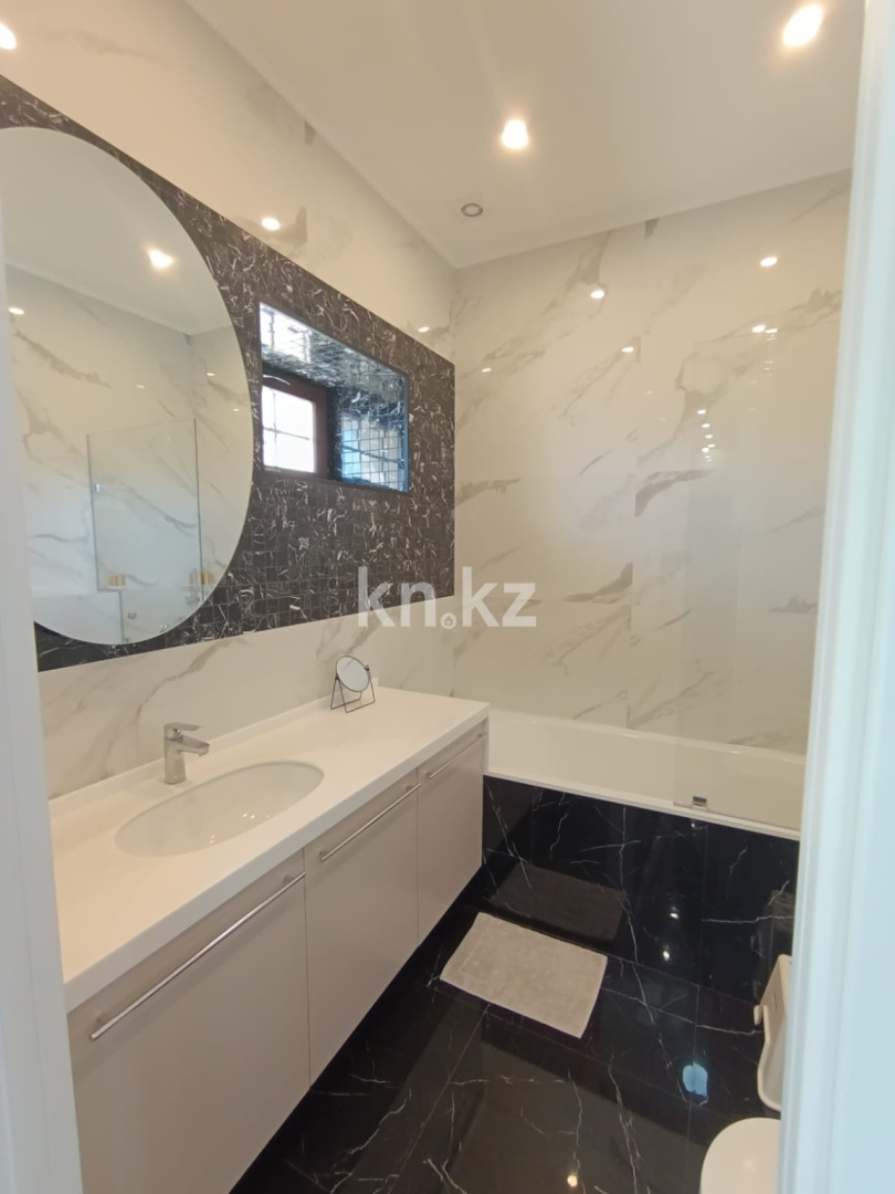 Аренда 4-комнатной квартиры, 175 м², ул. Карашаш Ана, дом  21 в Астане - фото 13