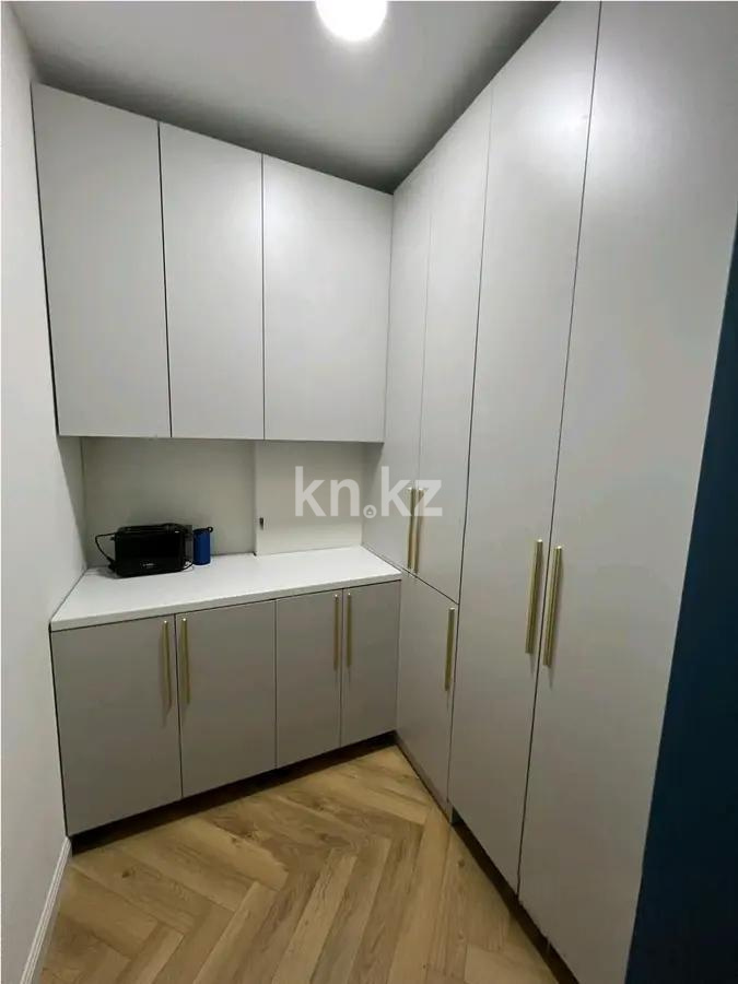 Продажа 4-комнатной квартиры, 104 м², ул. Туркестан, дом  4б стр в Астане - фото 6