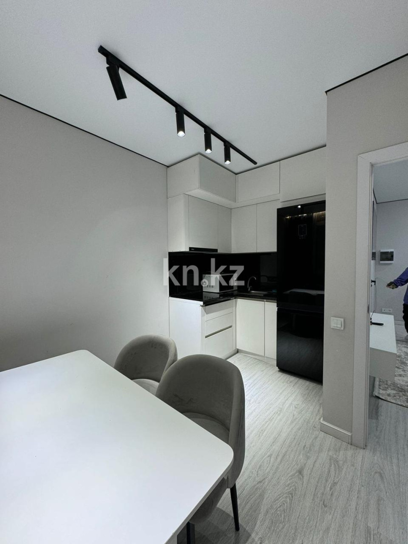 Аренда 3-комнатной квартиры посуточно, 72 м² в Алматы - фото 11