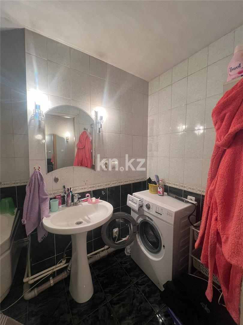 Продажа 3-комнатной квартиры, 67 м² в Караганде - фото 11