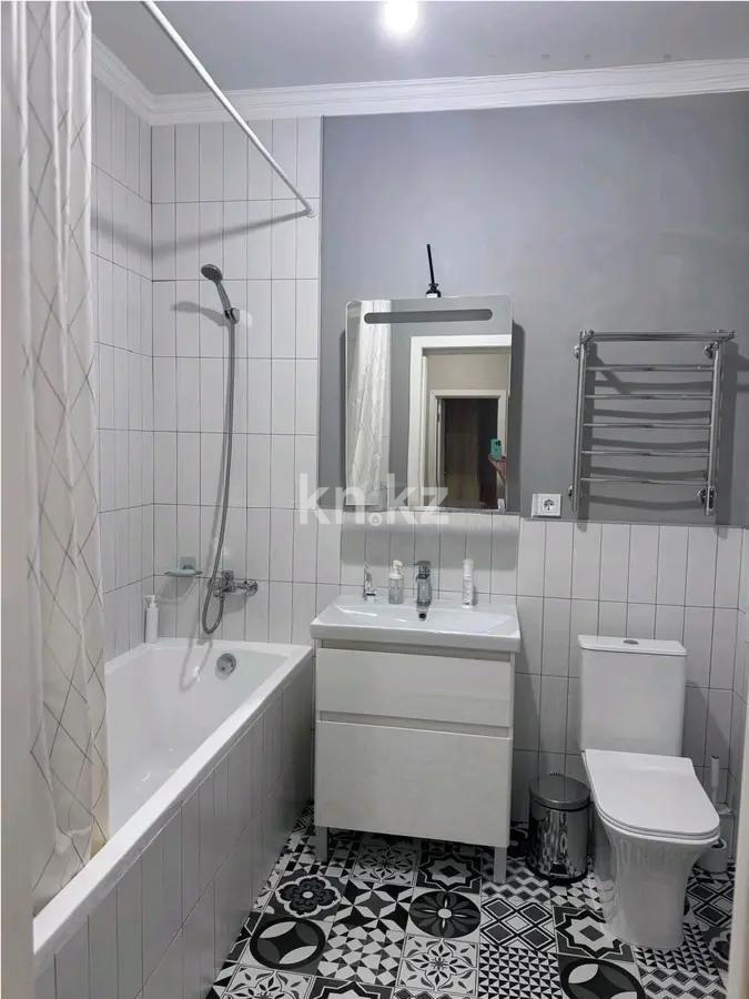 Продажа 2-комнатной квартиры, 58.3 м², пр. Кабанбай батыра, дом  49а в Астане - фото 4