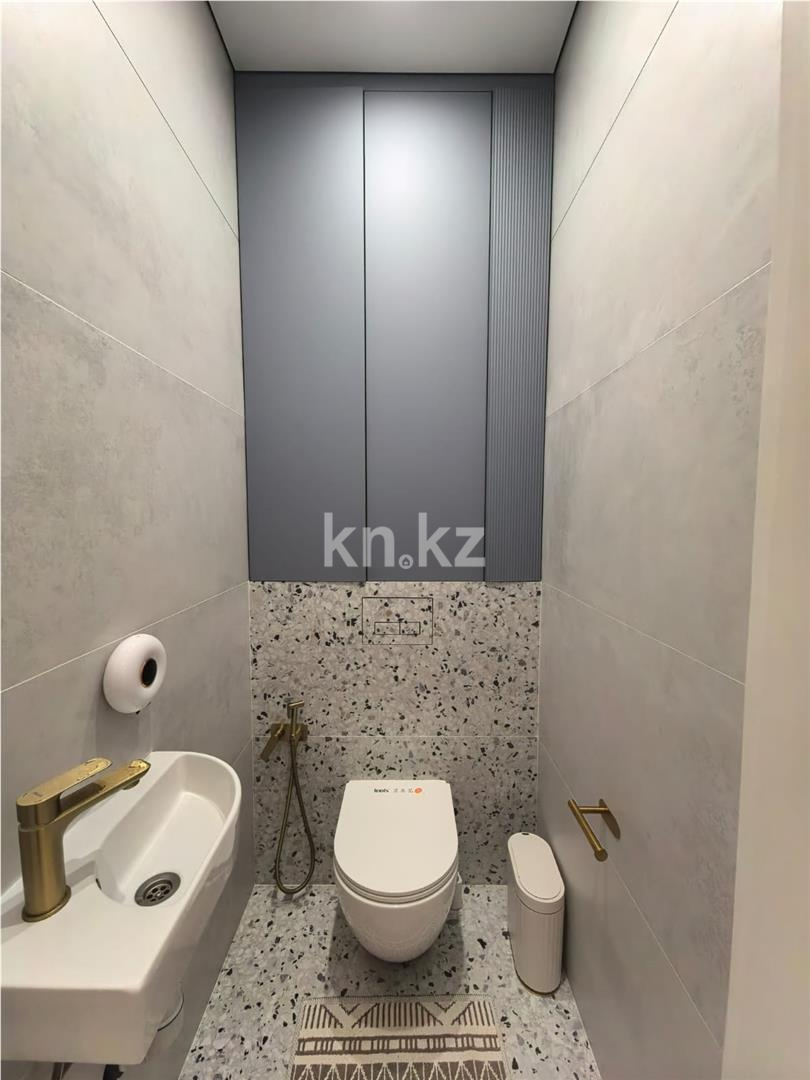 Продажа 3-комнатной квартиры, 84 м² в Караганде - фото 12