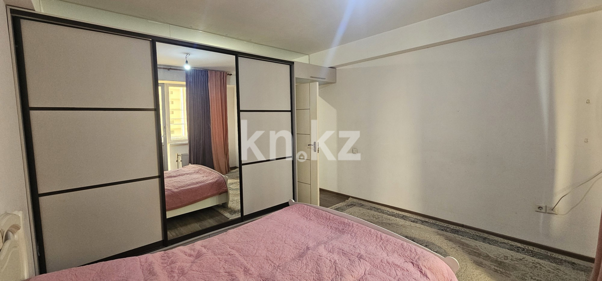 Продажа 2-комнатной квартиры, 65 м², ул. Толе би в Алматы - фото 15