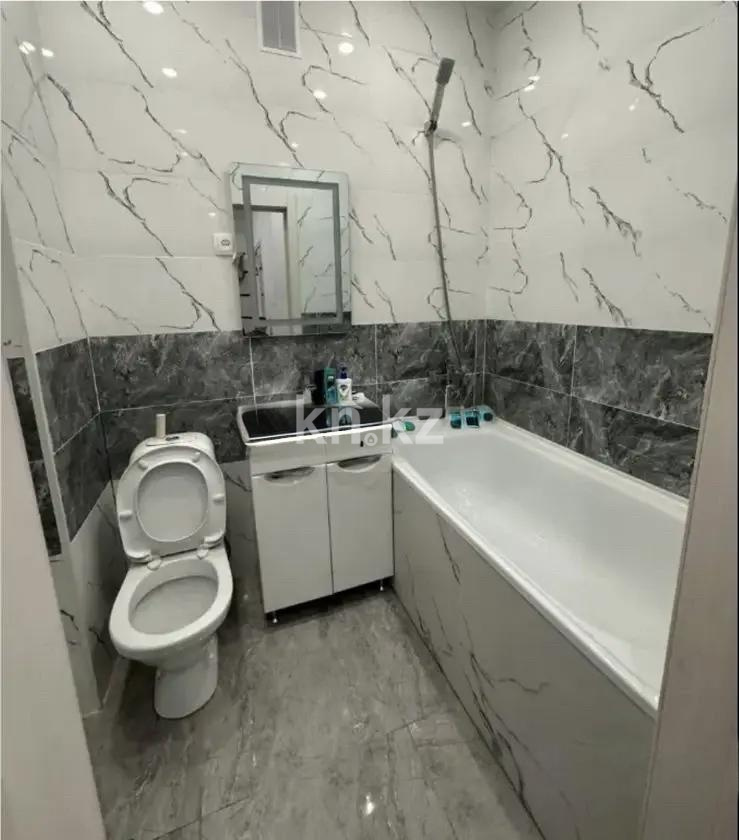 Продажа 1-комнатной квартиры, 40 м², пр. Кошкарбаева, дом  36 в Астане - фото 3