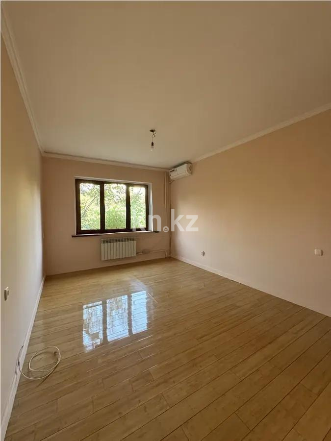 Продажа 2-комнатной квартиры, 53 м², ул. Толе би, дом  190 в Алматы