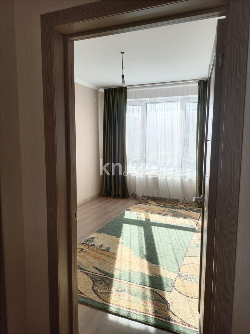 Продажа 1-комнатной квартиры, 36 м², ул. Бектурова в Астане - фото 3