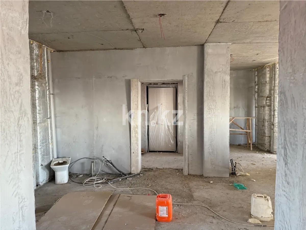 Продажа 4-комнатной квартиры, 115 м², ул. Айтматова, дом  38 в Астане - фото 2