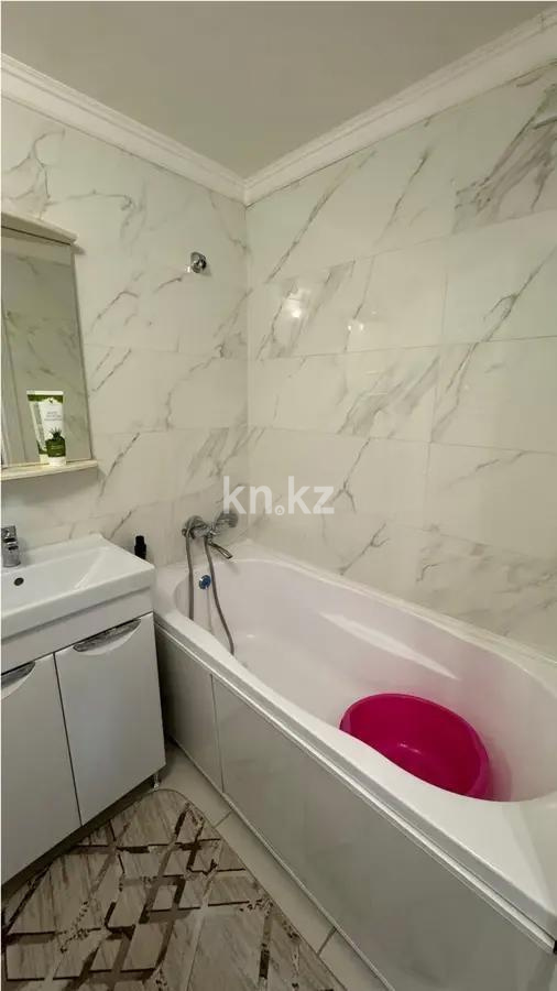 Продажа 3-комнатной квартиры, 62 м², пр. Сарыарка, дом  36/1 в Астане - фото 5