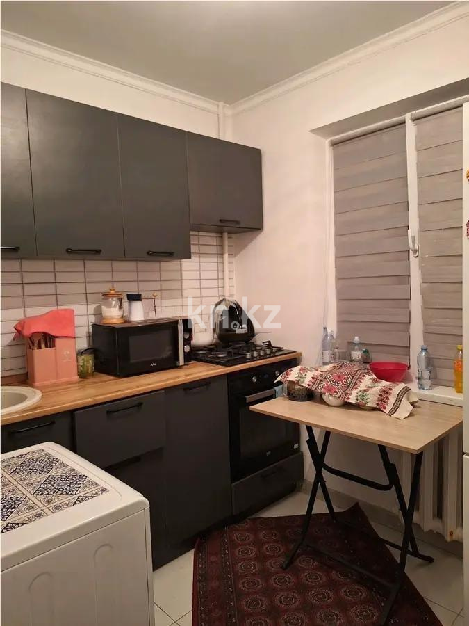 Продажа 2-комнатной квартиры, 45 м², мкр-н 11, дом  21 в Алматы - фото 2