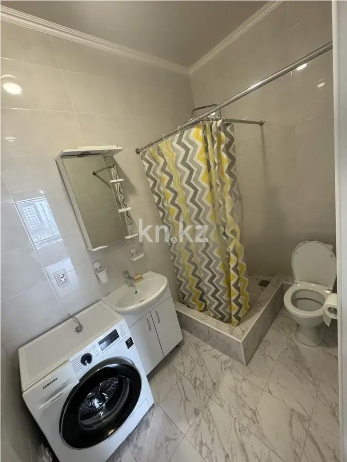 Продажа 2-комнатной квартиры, 60 м², бул. Бухар Жырау, дом  35 в Алматы - фото 4