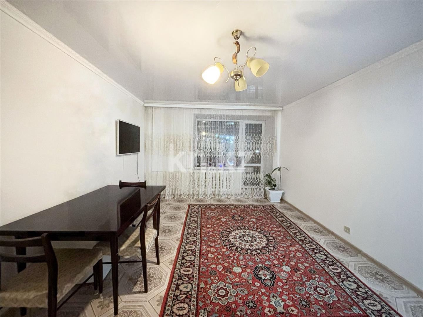Продажа 1-комнатной квартиры, 37 м², пр. Республики, дом  4 в Караганде - фото 2