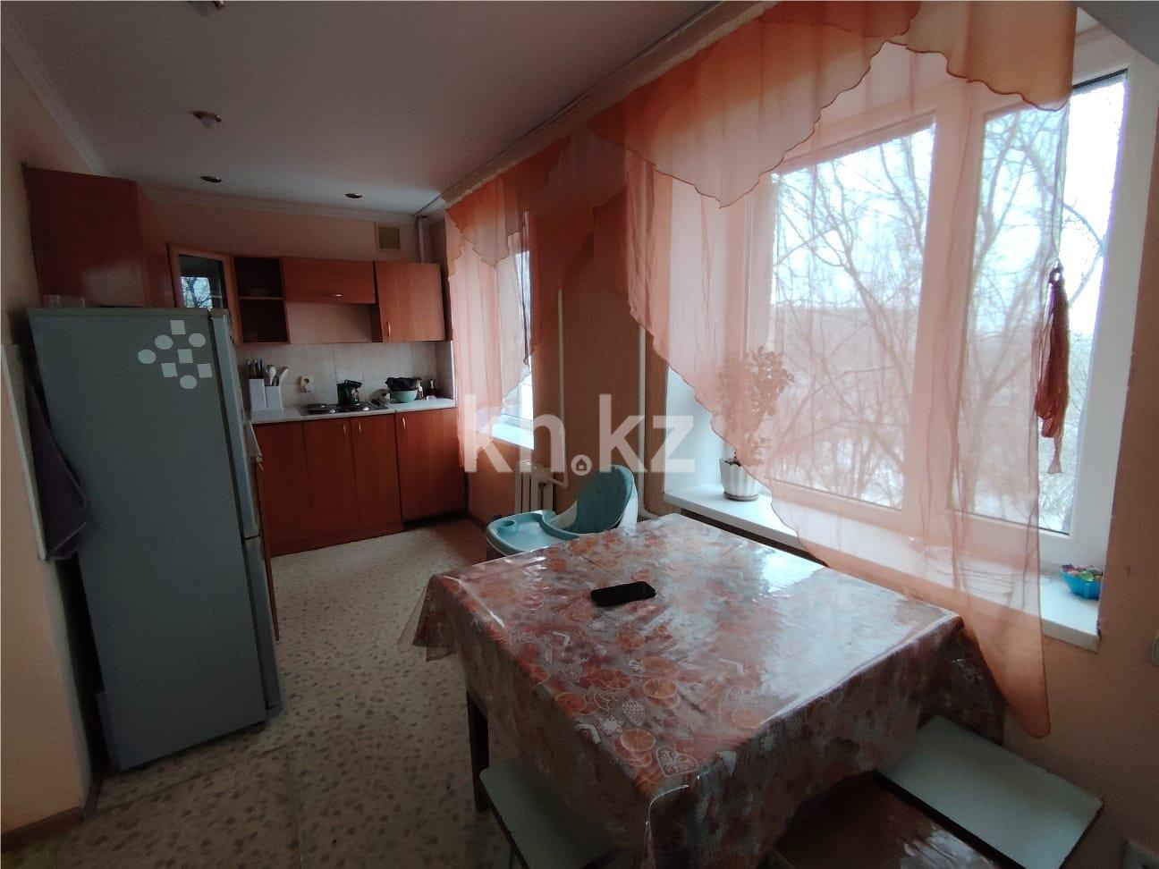 Продажа 4-комнатной квартиры, 64 м² в Караганде - фото 10