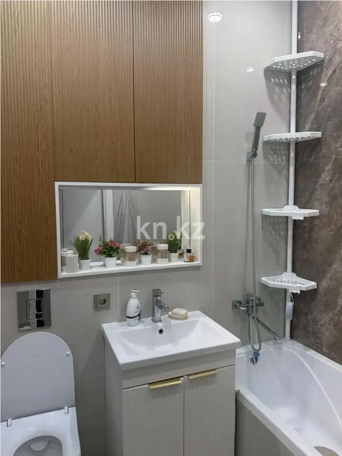 Продажа 3-комнатной квартиры, 96 м² в Караганде - фото 2