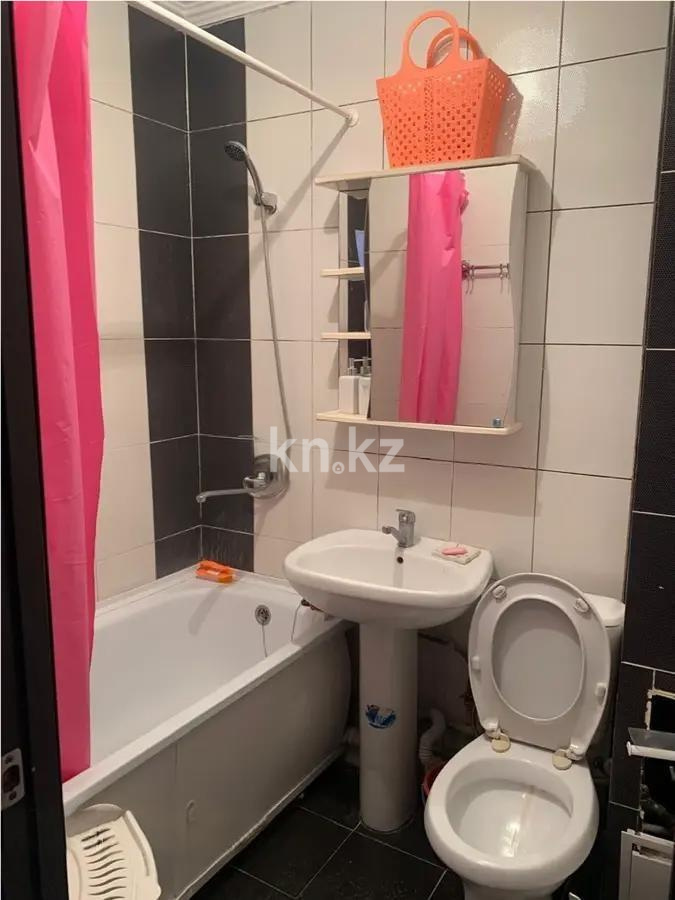 Продажа 2-комнатной квартиры, 46 м², ул. Пятницкого, дом  71 в Алматы - фото 3