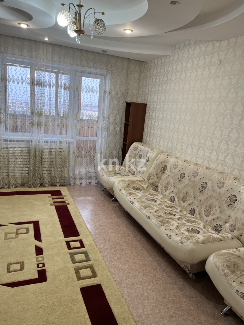 Аренда 2-комнатной квартиры, 60 м², пр. Шахтеров, дом  74 в Караганде - фото 2