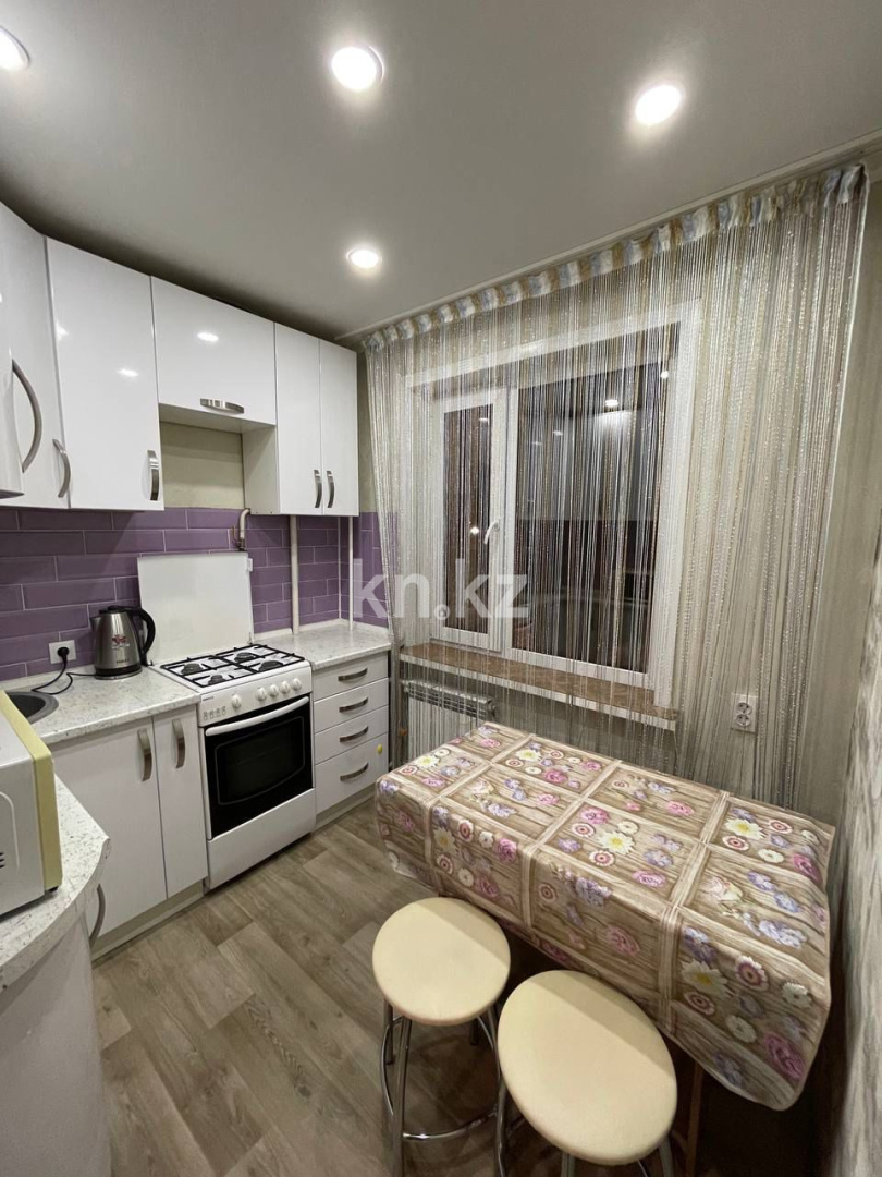 Аренда 1-комнатной квартиры посуточно, 37 м², ул. Гоголя, дом  46/1 в Караганде - фото 2