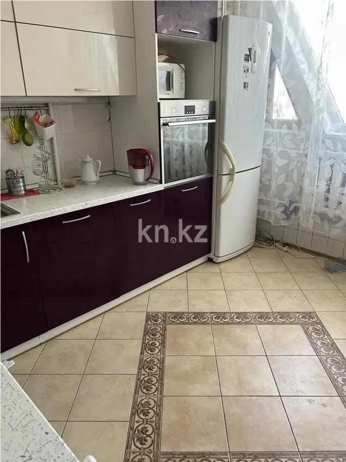 Продажа 3-комнатной квартиры, 74.4 м², ул. Жарокова, дом  287 в Алматы - фото 4