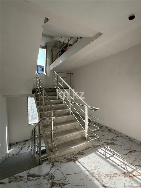 Продажа 2-комнатной квартиры, 61 м², ул. Толе би, дом  285/8 к20 - ул. Утеген батыра в Алматы - фото 15