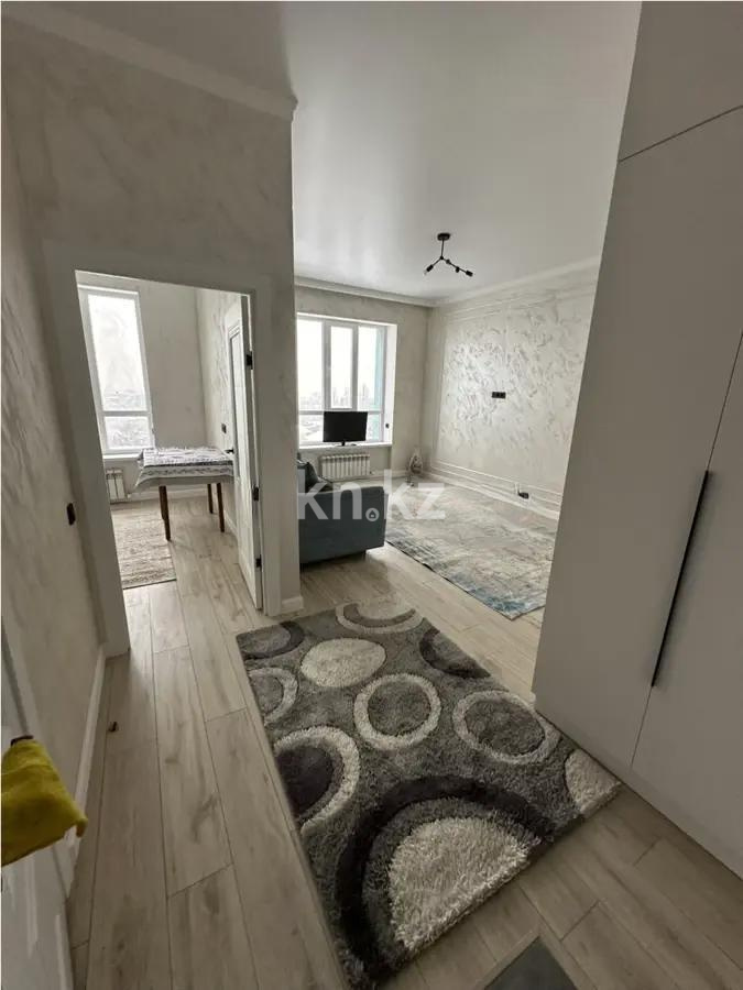 Продажа 1-комнатной квартиры, 38 м², ул. Си Синхая, дом  17 в Алматы - фото 4