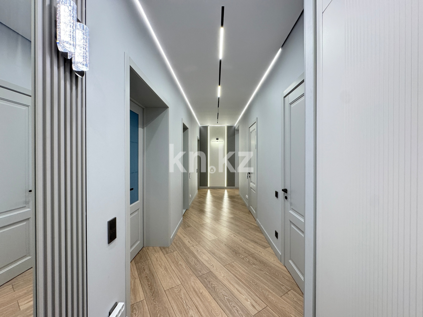 Продажа 4-комнатной квартиры, 126.5 м² в Астане - фото 35