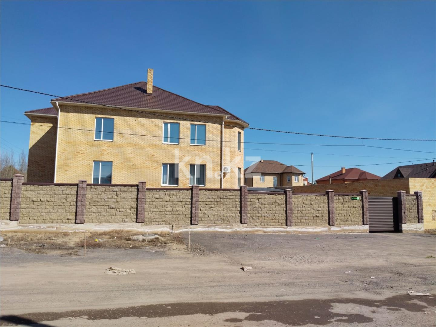 Продажа 7-комнатного дома, 470 м² в Караганде - фото 2