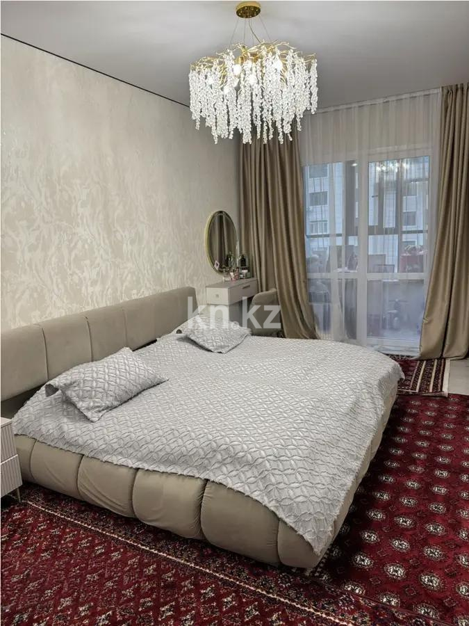 Продажа 2-комнатной квартиры, 75 м², пр. Абая, дом  160 в Алматы - фото 2