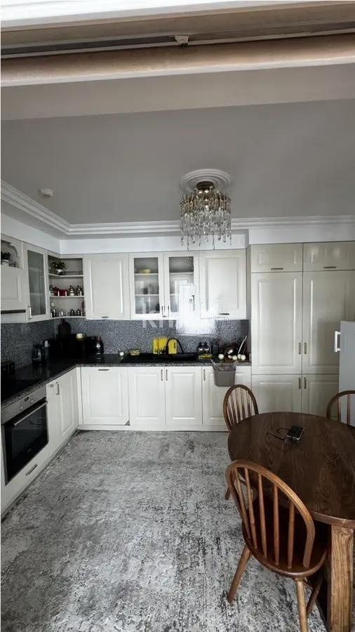 Продажа 4-комнатной квартиры, 165 м², пр. Туран, дом  37/9 в Астане - фото 5