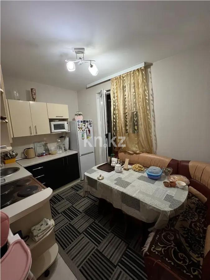 Продажа 2-комнатной квартиры, 58.7 м², ул. Байтерекова, дом  77 в Алматы - фото 3