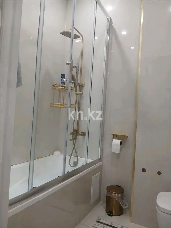 Продажа 3-комнатной квартиры, 78 м², ул. Санлак, дом  2 стр в Алматы - фото 4