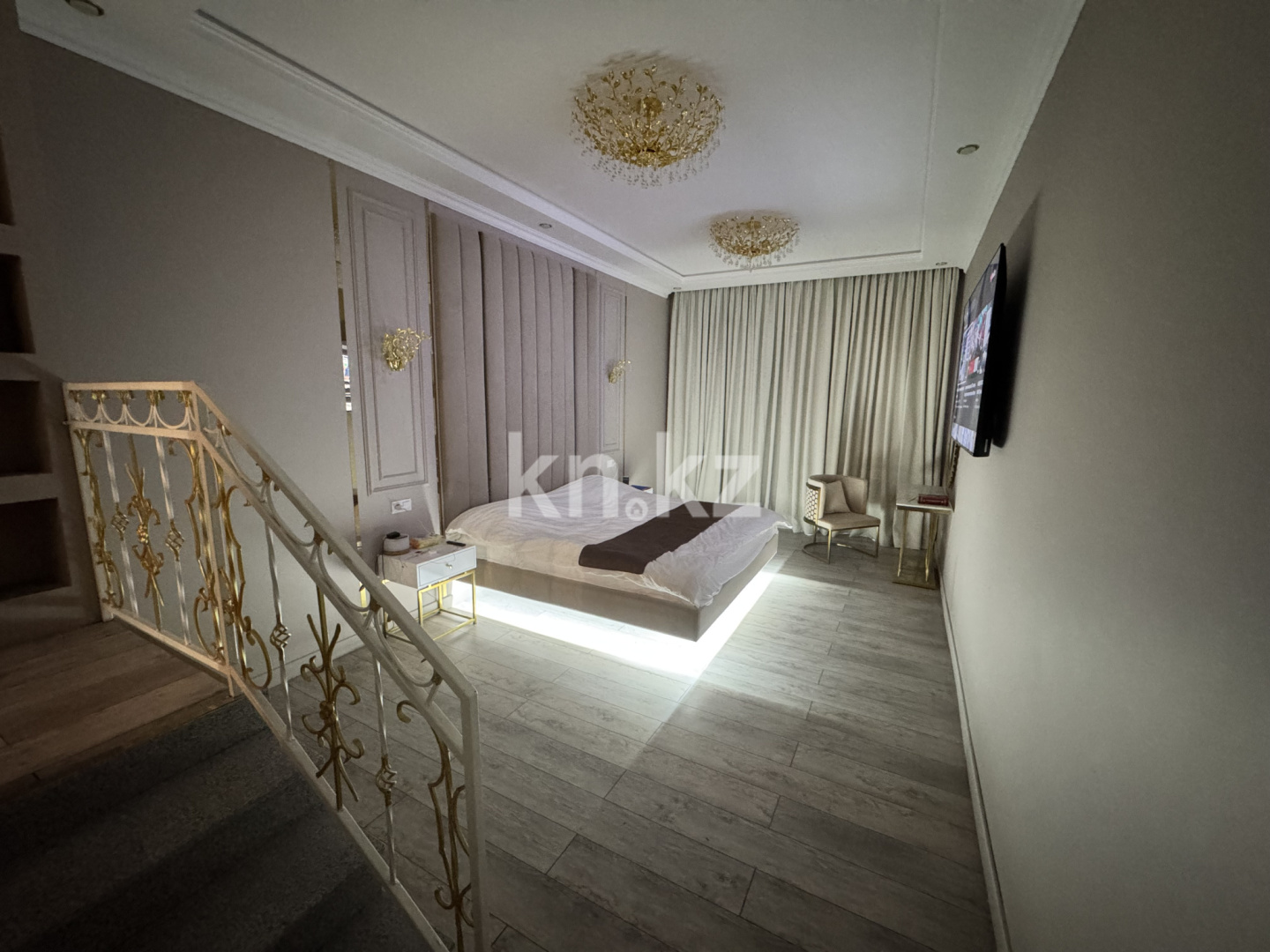 Продажа 5-комнатного дома, 400 м², ул. Муканова, дом  45/28 в Караганде - фото 4