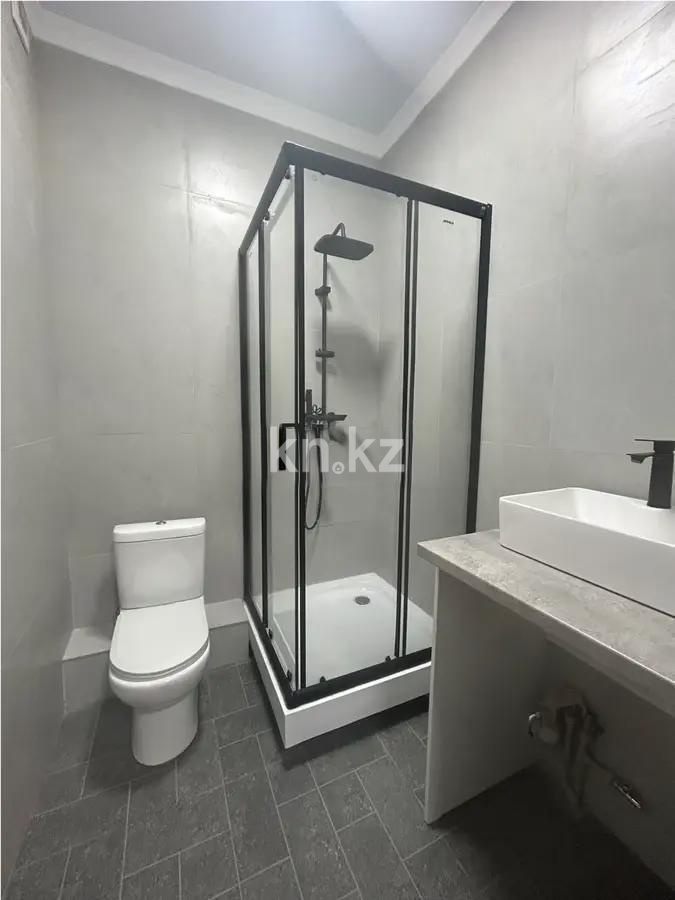 Продажа 2-комнатной квартиры, 41 м², пр. Райымбека, дом  348/1 в Алматы - фото 2