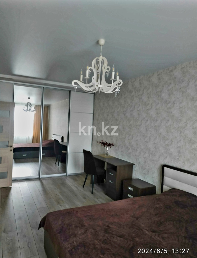 Аренда 1-комнатной квартиры посуточно, 35 м², пр. Сарыарка, дом  11 - ул. Кенесары в Астане - фото 2