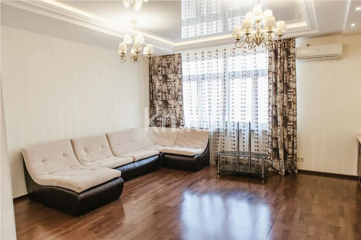 Продажа 2-комнатной квартиры, 60 м², ул. Сауран, дом  3/1 в Астане