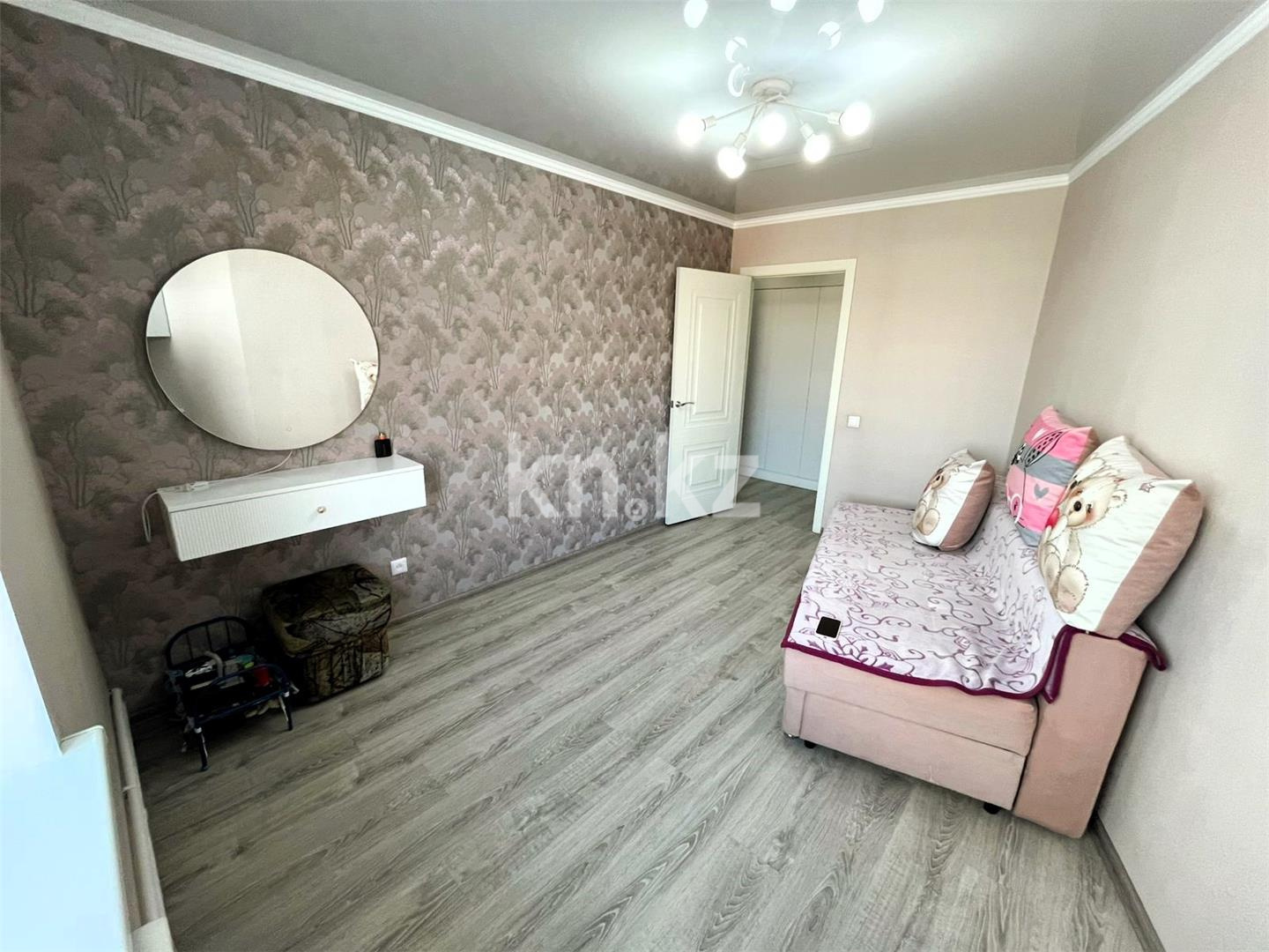 Продажа 3-комнатной квартиры, 86 м², 83 квартал в Караганде - фото 10