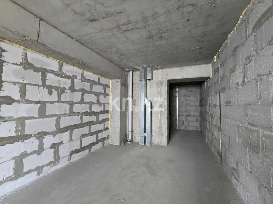 Продажа 1-комнатной квартиры, 38 м², ул. Карасай батыра, дом  345/2 в Алматы - фото 2