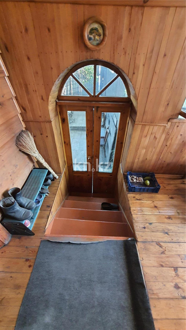 Продажа 7-комнатного дома, 273.7 м², ул. Бобруйская в Караганде - фото 8