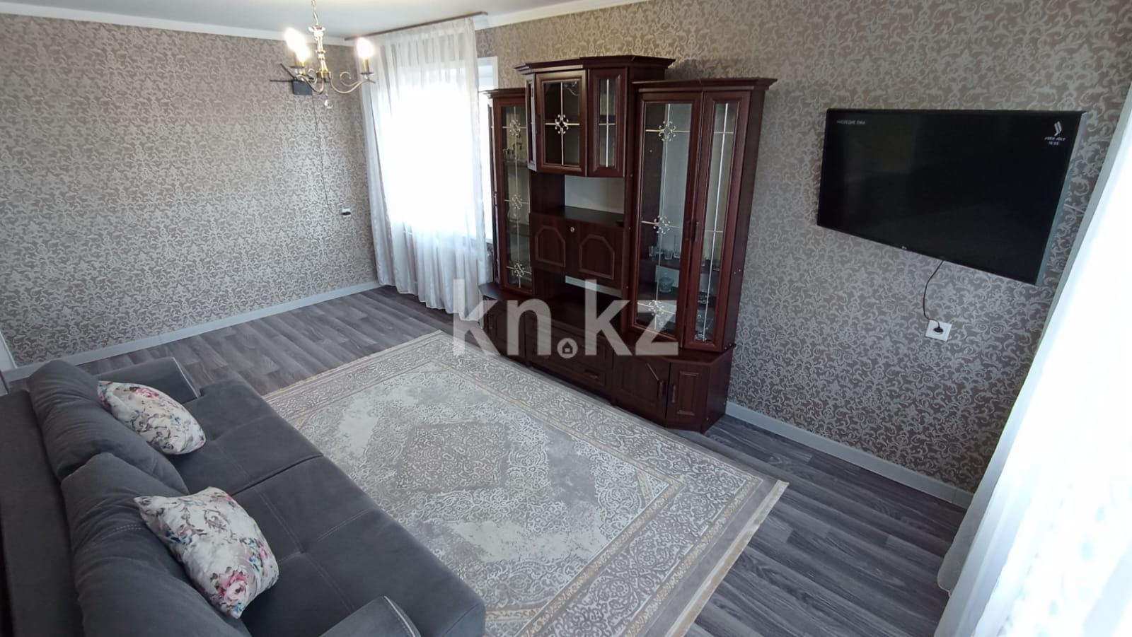 Аренда 2-комнатной квартиры посуточно, 50 м², Бектурова, дом  25 в Павлодаре - фото 2