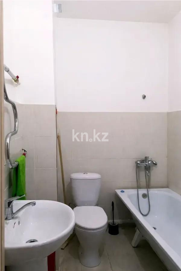 Продажа 2-комнатной квартиры, 55.8 м² в Алматы - фото 4