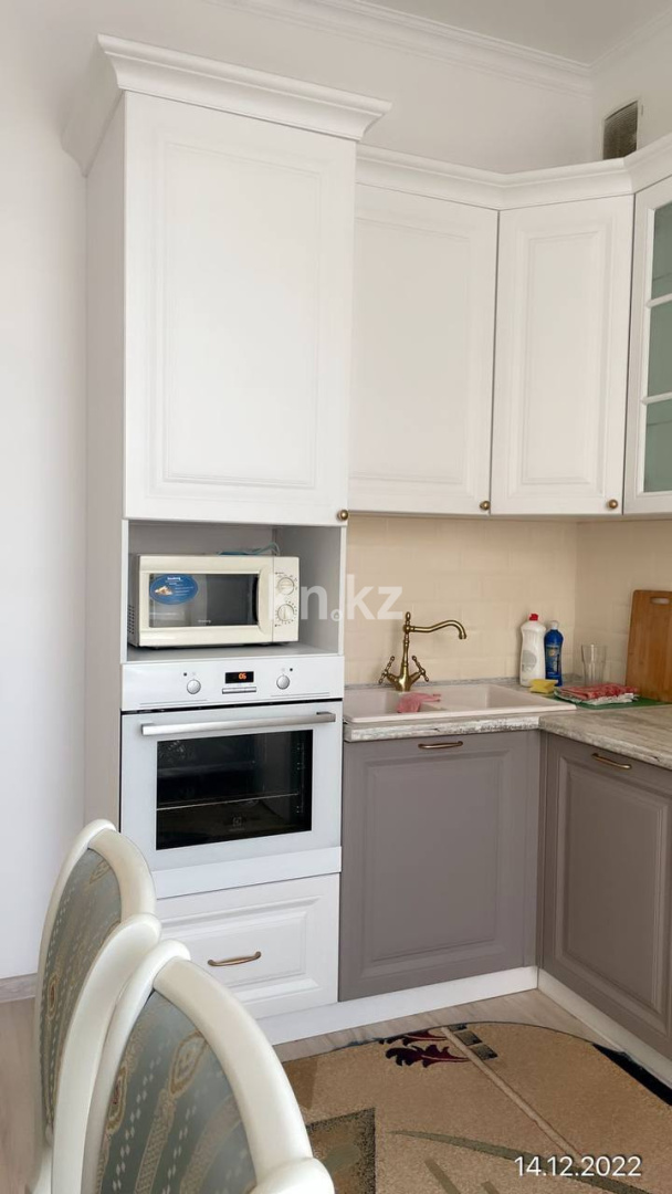 Аренда 1-комнатной квартиры, 50 м², ул. Аль-Фараби, дом  21/1 в Астане - фото 2