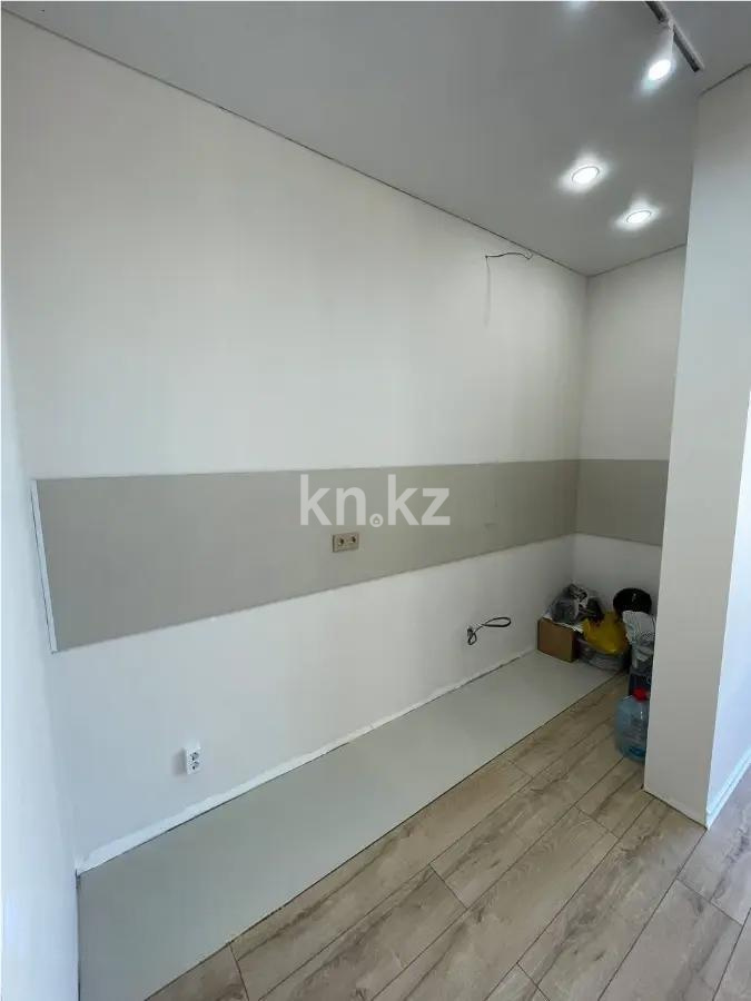 Продажа 4-комнатной квартиры, 90 м², пр. Туран, дом  52/2 в Астане - фото 6