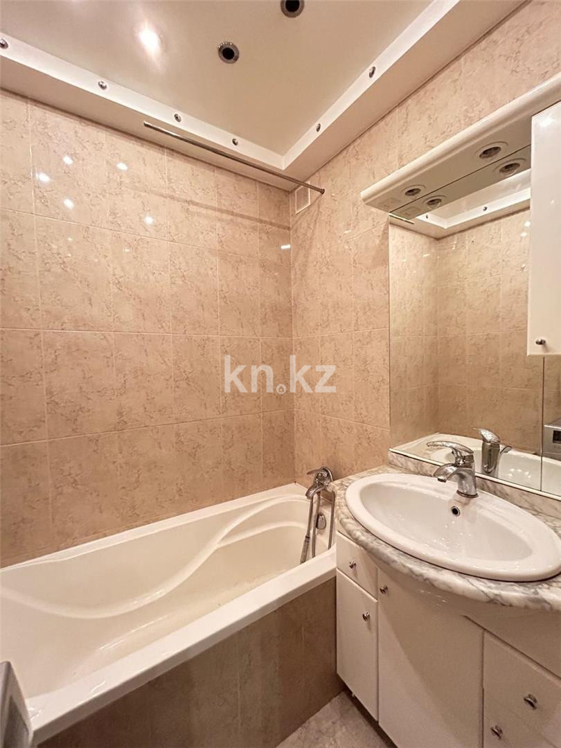 Продажа 2-комнатной квартиры, 53 м², мкр-н Степной-3 в Караганде - фото 8