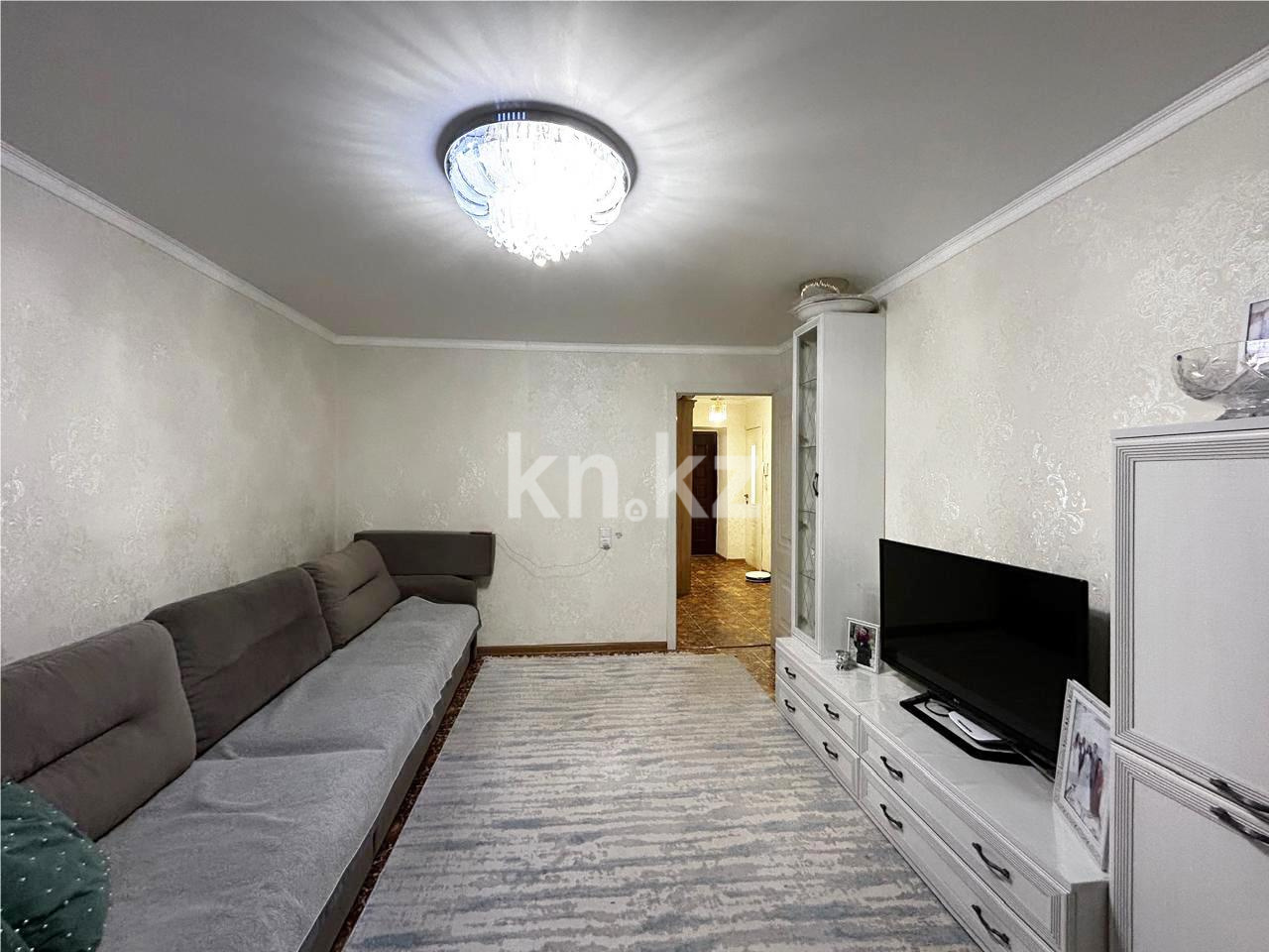 Продажа 2-комнатной квартиры, 46 м², ул. Муканова в Караганде - фото 2