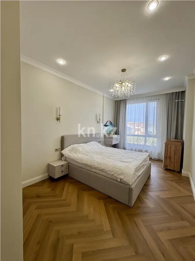 Продажа 4-комнатной квартиры, 140 м² в Астане - фото 3