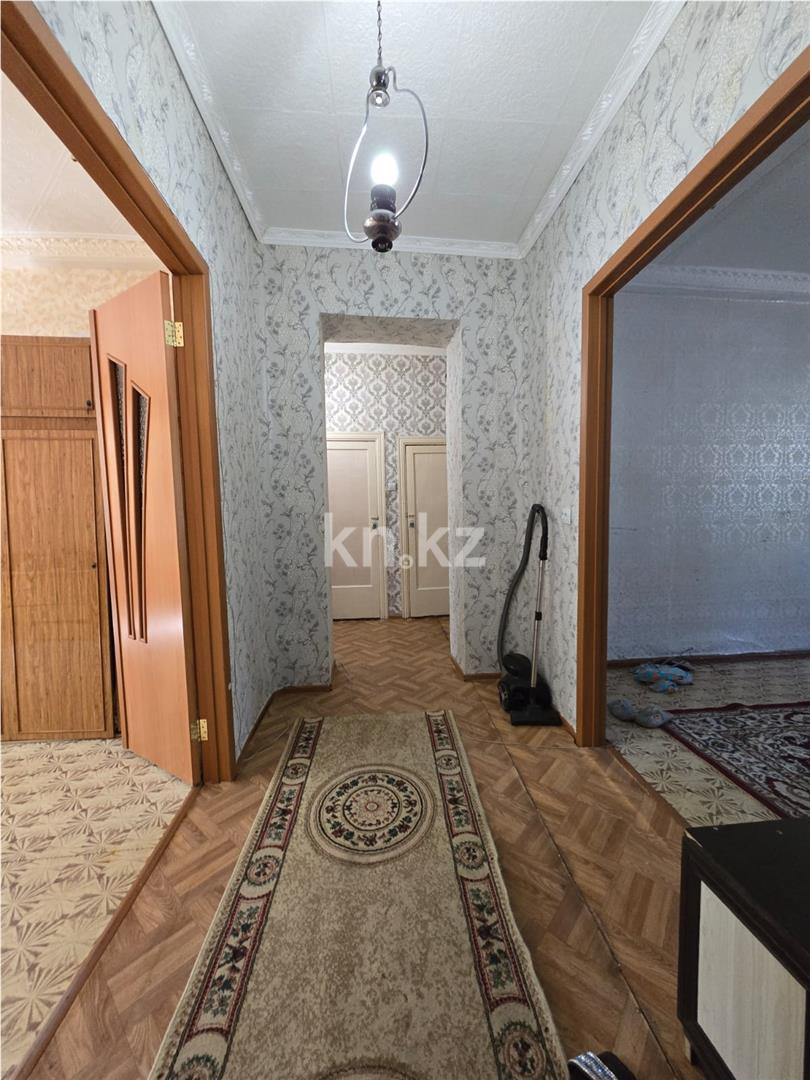 Продажа 4-комнатной квартиры, 86 м², ул. Абая в Темиртау - фото 12
