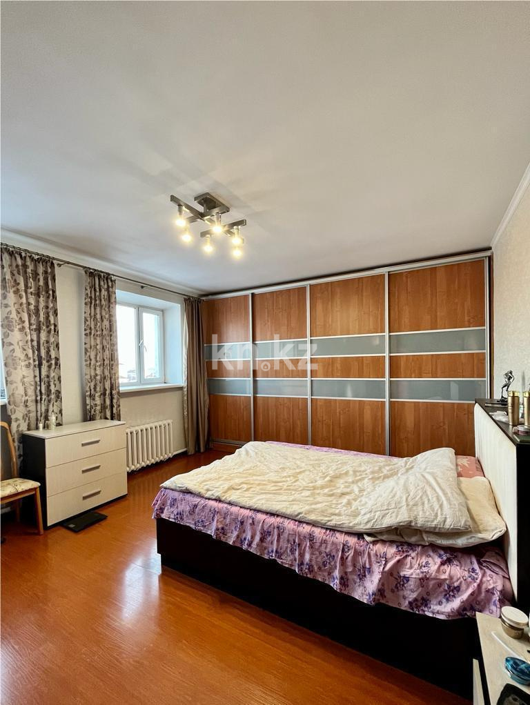 Продажа 5-комнатного дома, 210 м², ул. Мынбаева, дом  106 в Караганде - фото 6