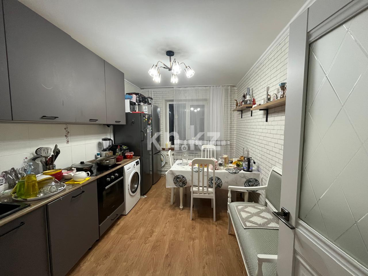 Продажа 4-комнатной квартиры, 80 м² в Караганде - фото 8