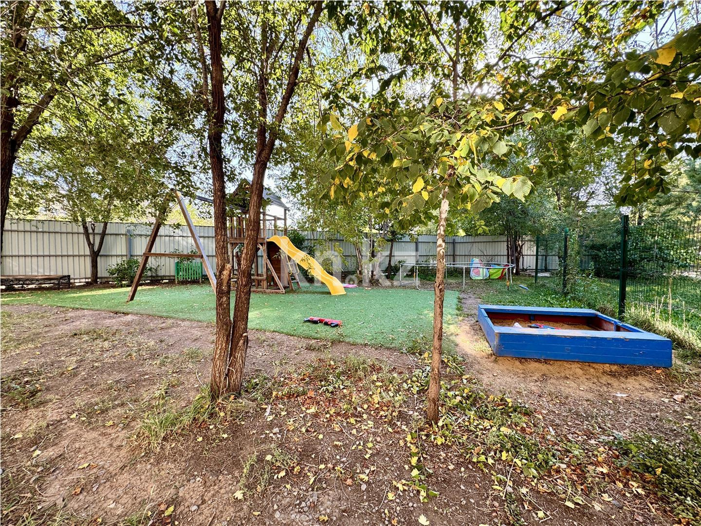 Продажа 3-комнатной квартиры, 93 м², ул. Гоголя, дом  46/3 в Караганде - фото 29