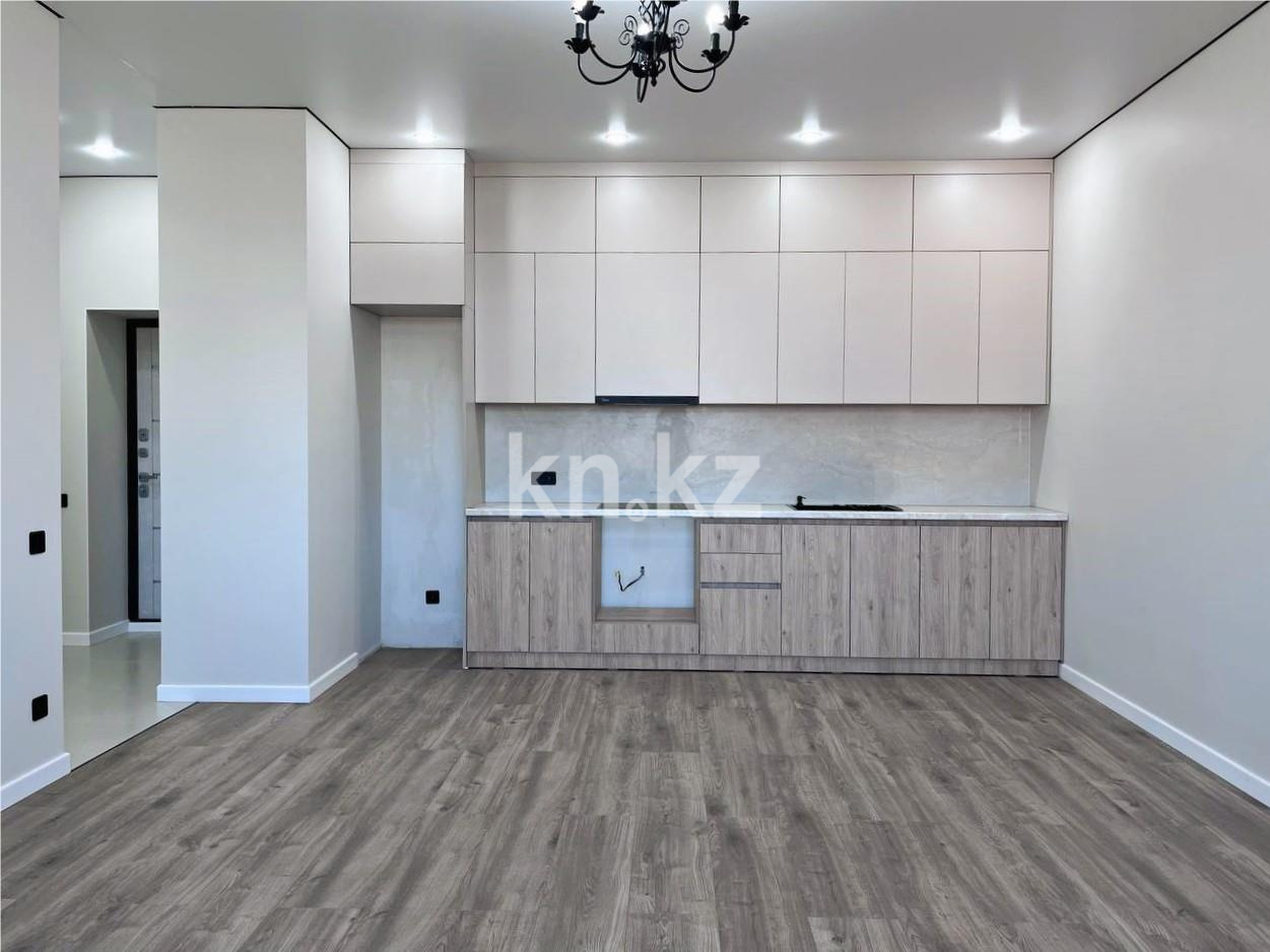 Продажа 2-комнатной квартиры, 52 м², ул. Муканова в Караганде