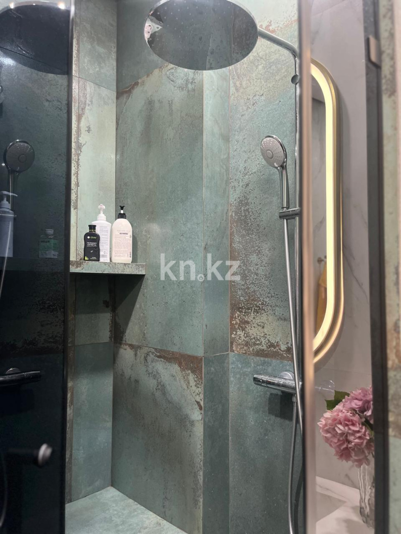 Продажа 4-комнатной квартиры, 127.7 м² в Астане - фото 5